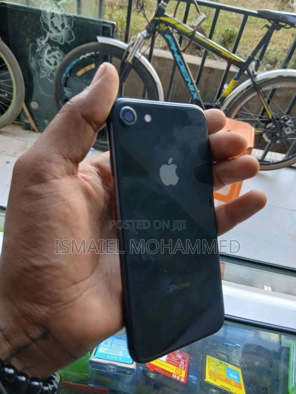 Apple iPhone 8 64 GB Black