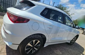 New BYD E2 43 kWh 94 hp FWD 2025 White