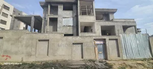 Photo - 8bdrm House in Adis Ababa, Bole for sale
