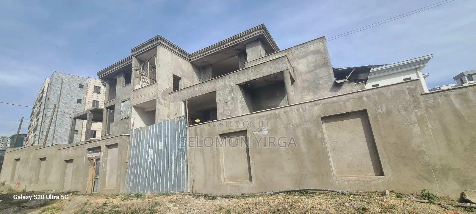 8bdrm House in Adis Ababa, Bole for sale