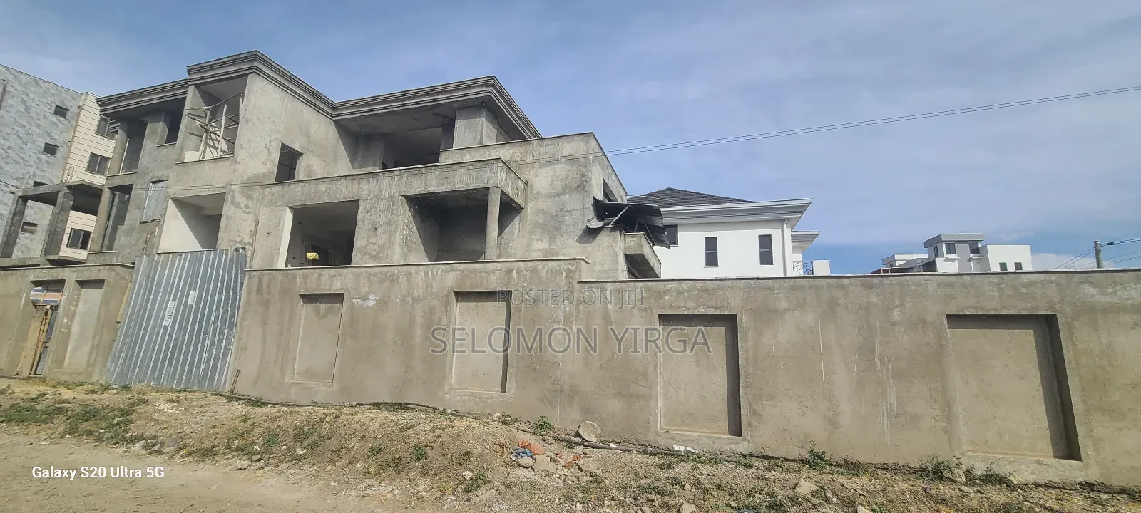 8bdrm House in Adis Ababa, Bole for sale