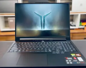 New Laptop Lenovo Legion Y740 32GB AMD Ryzen 9 SSD 1T