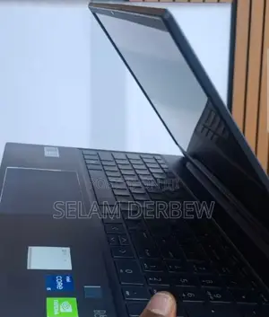 Photo - New Laptop HP Stream Notebook 16GB Intel Core I5 SSD 512GB