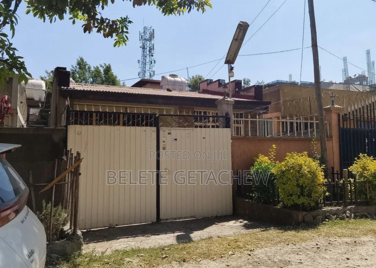 3bdrm Villa in Lebu, Villa House, Bole for sale