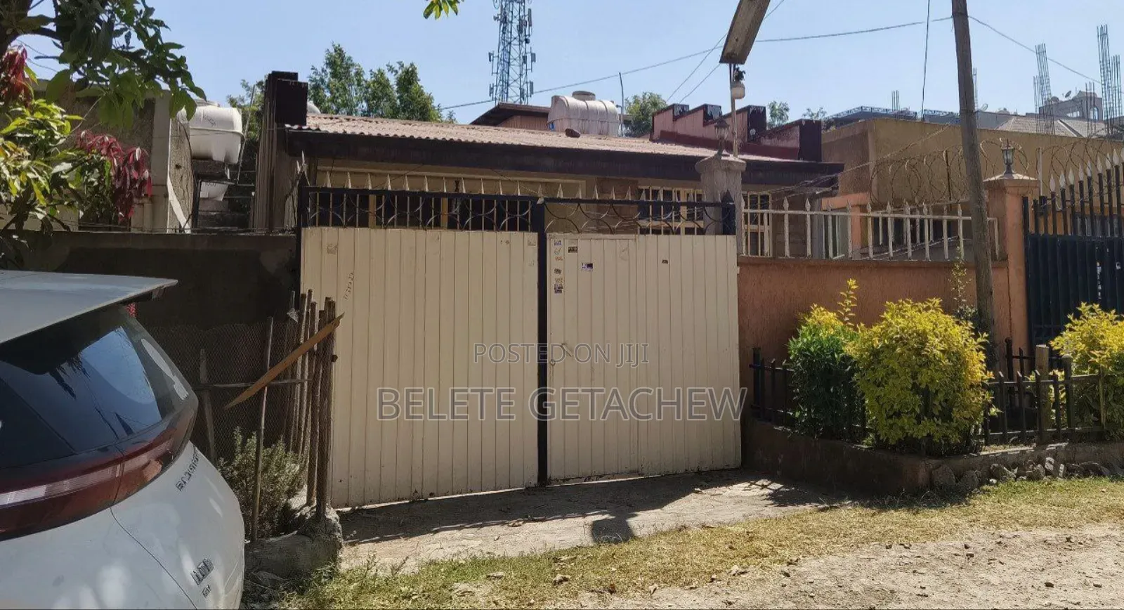 3bdrm Villa in Lebu, Villa House, Bole for sale