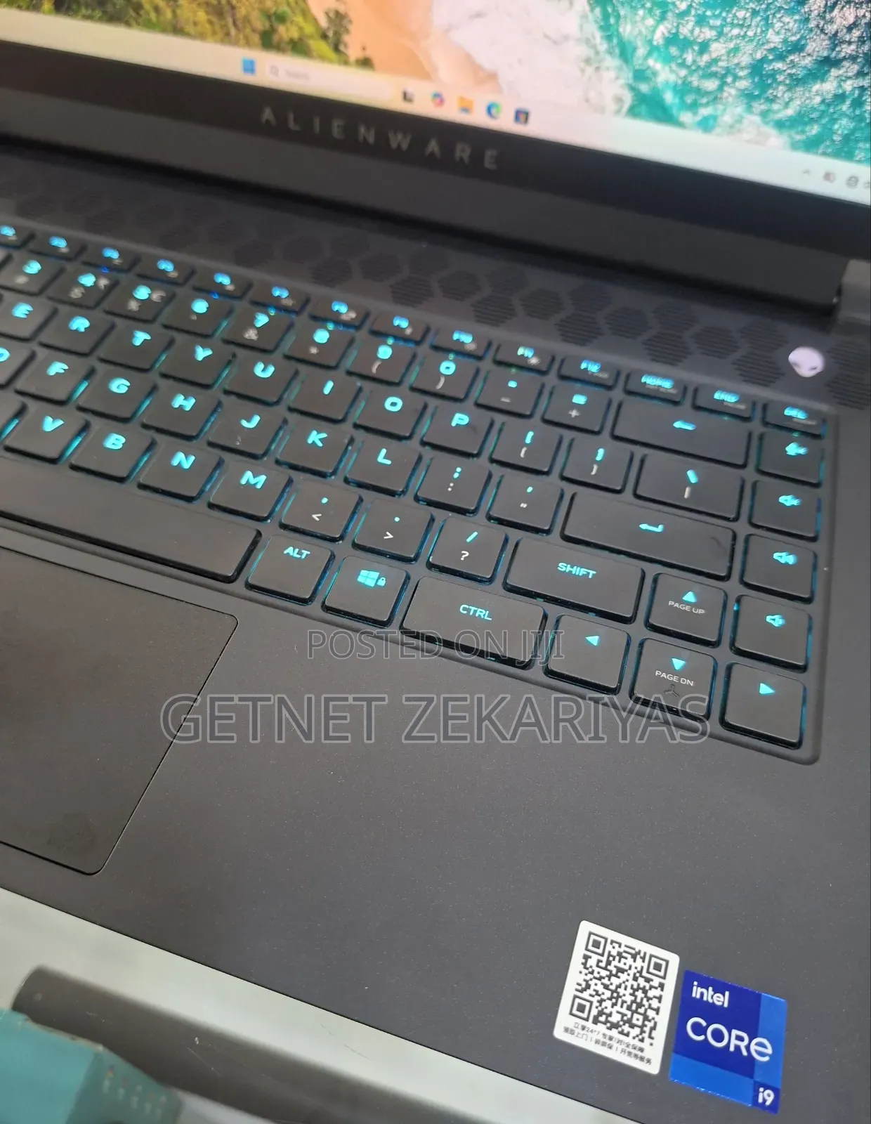 New Laptop Alienware M17x R2 32GB Intel Core I9 SSD 1T