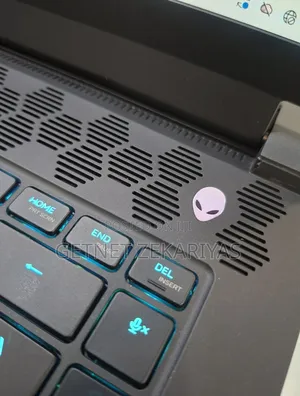 New Laptop Alienware M17x R2 32GB Intel Core I9 SSD 1T