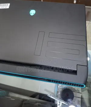 New Laptop Alienware M17x R2 32GB Intel Core I9 SSD 1T