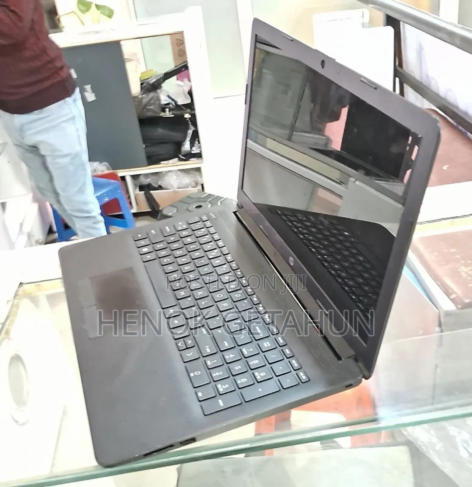New Laptop HP Stream Notebook 4GB Intel Core 3 HDD 1T