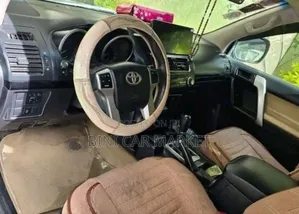 Toyota Land Cruiser Prado 2017 Silver