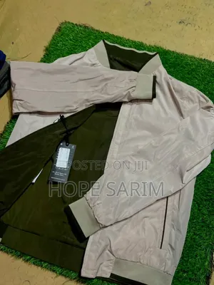 Photo - Dobell Face በ2ቱም የምለበስ Jacket S-3xl