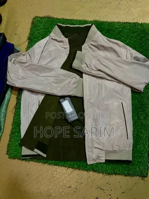 Dobell Face በ2ቱም የምለበስ Jacket S-3xl