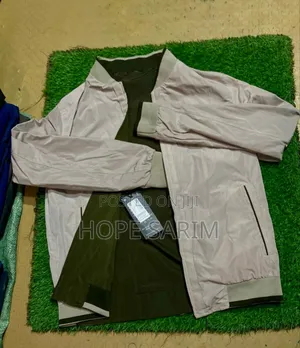 Dobell Face በ2ቱም የምለበስ Jacket S-3xl