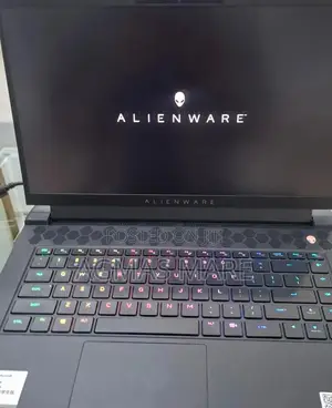 New Laptop Alienware M15 r3 32GB Intel Core i9 SSD 1T