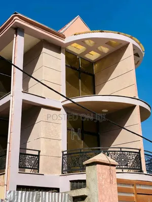 Furnished 8bdrm House in North Wollo for sale