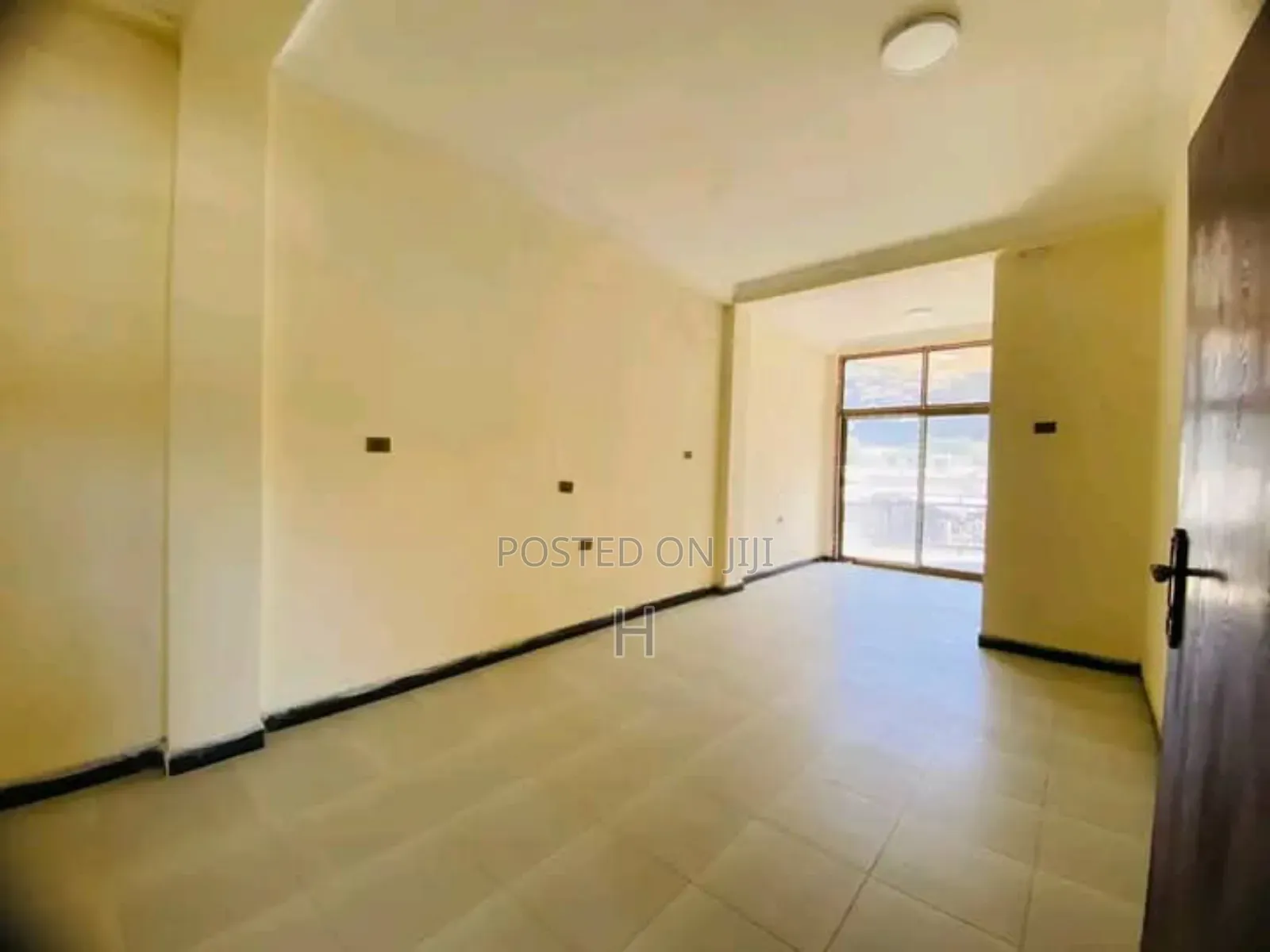 Furnished 8bdrm House in North Wollo for sale