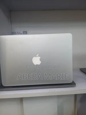 New Laptop Apple MacBook Pro 2014 8GB Intel Core I5 SSD 256GB