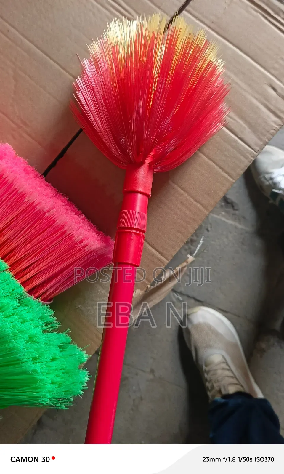 Broom Ckeaning Spider