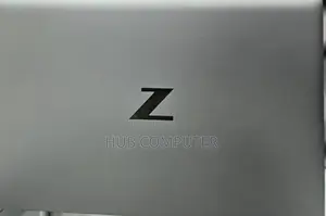 New Laptop HP ZBook Firefly G8 16GB Intel Core I7 SSD 512GB