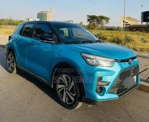 Toyota Raize 2022 Blue