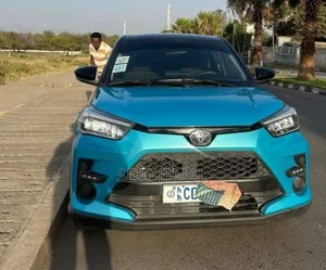 Toyota Raize 2022 Blue