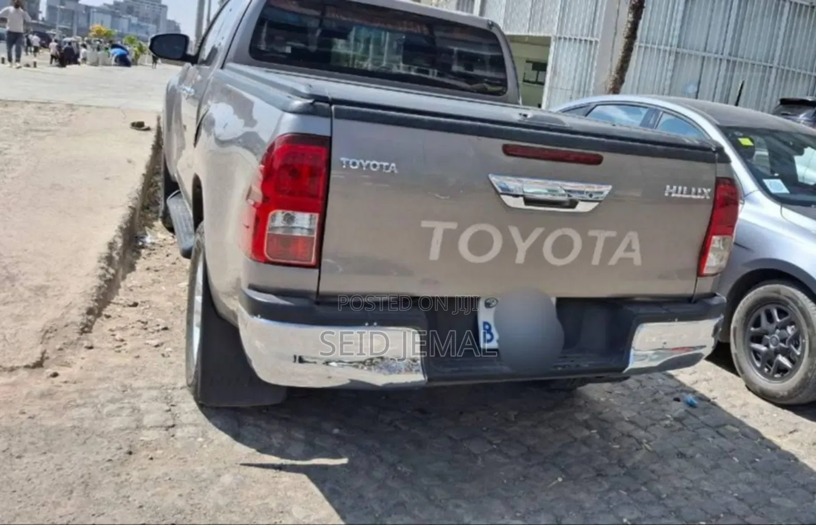 Toyota Hilux 2017 Gray