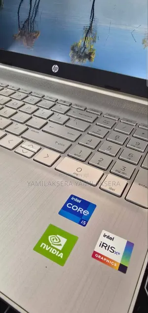 Photo - New Laptop HP Stream Notebook 16GB Intel Core I5 SSD 512GB