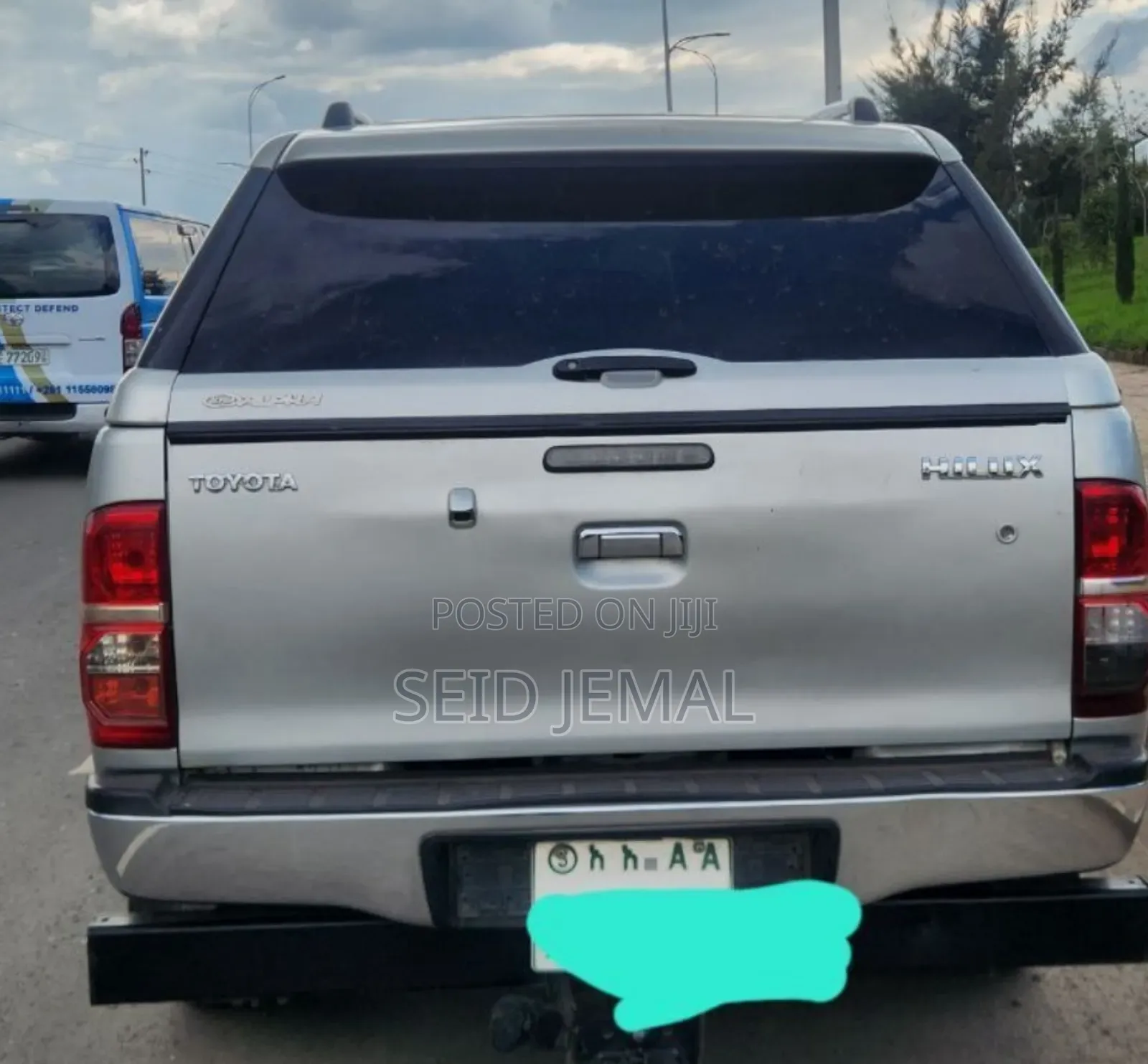 Toyota Hilux 2012 Silver