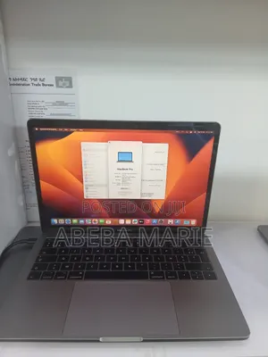 New Laptop Apple MacBook Pro 2018 8GB Intel Core I5 SSD 256GB