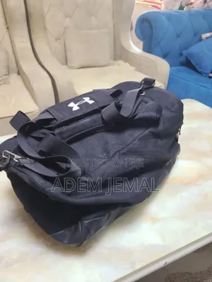 Underarmour Bag for Men's