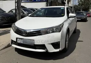 Toyota Corolla 2016 White