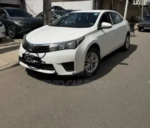 Toyota Corolla 2016 White