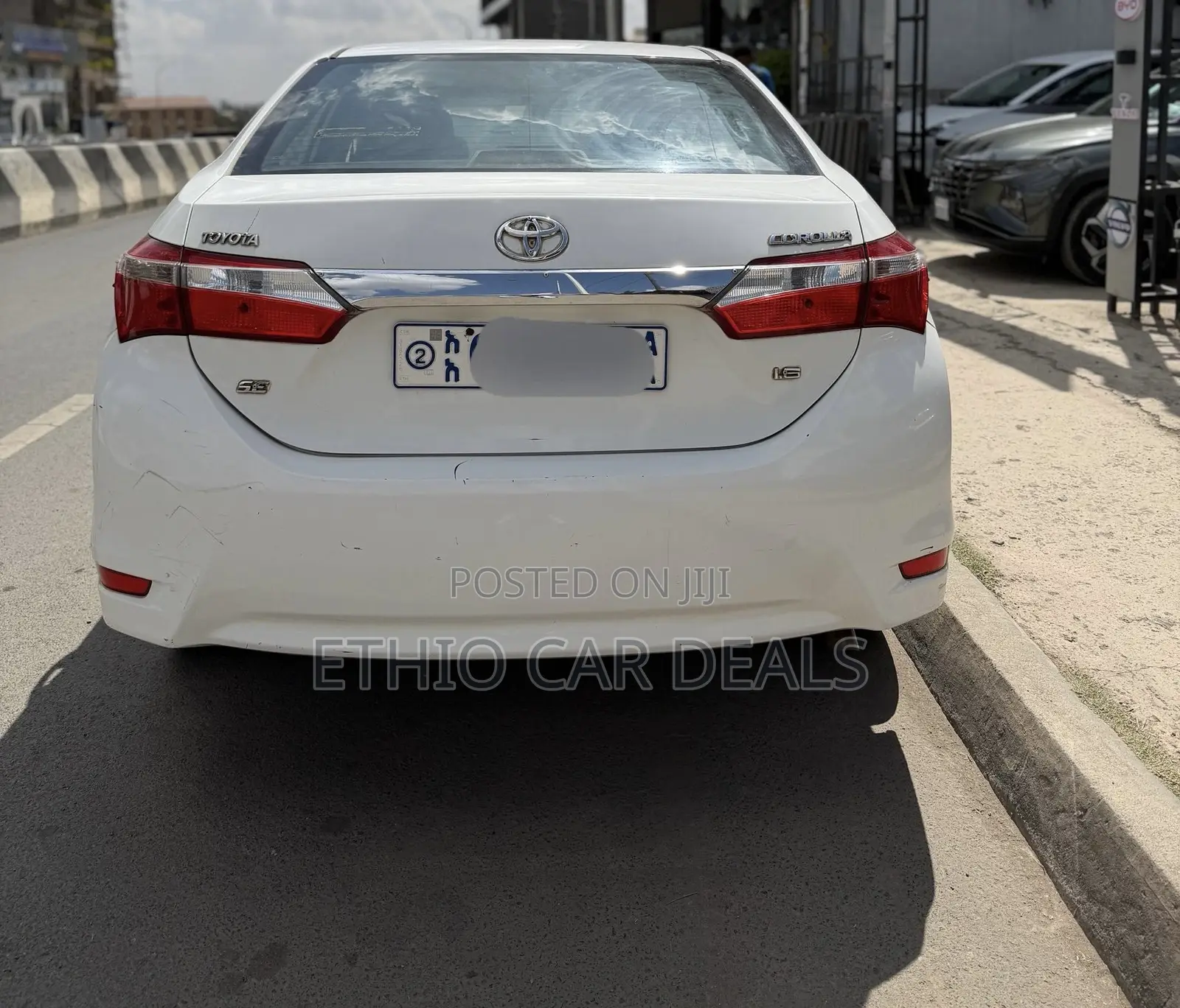Toyota Corolla 2016 White