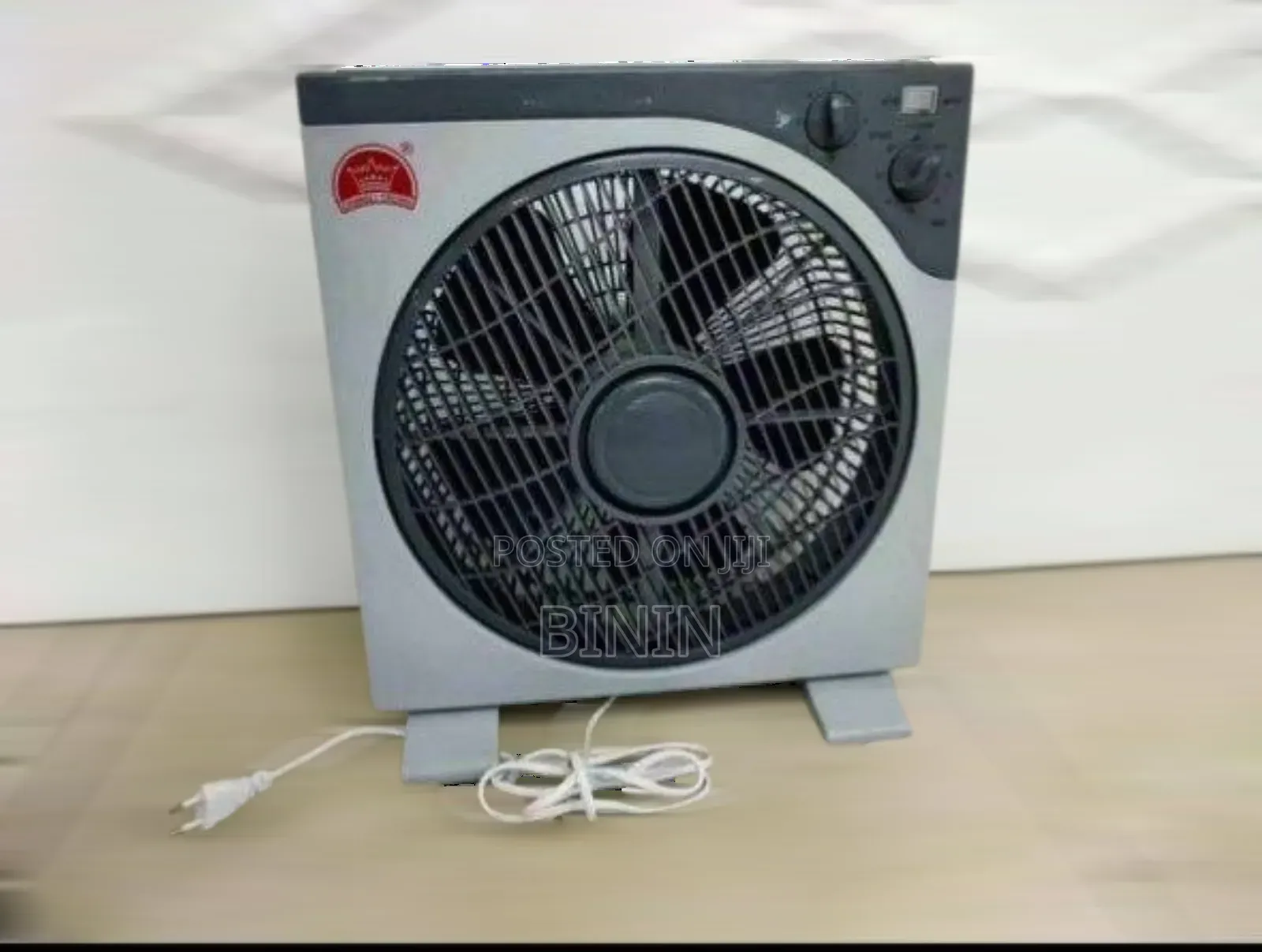 Crown Box Fans 40.Cm Deliver