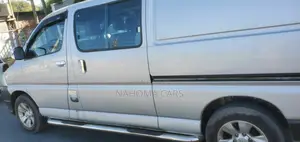 Toyota HiAce 2008 Silver