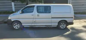 Toyota HiAce 2008 Silver