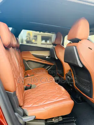 Peugeot 5008 2022 Burgundy