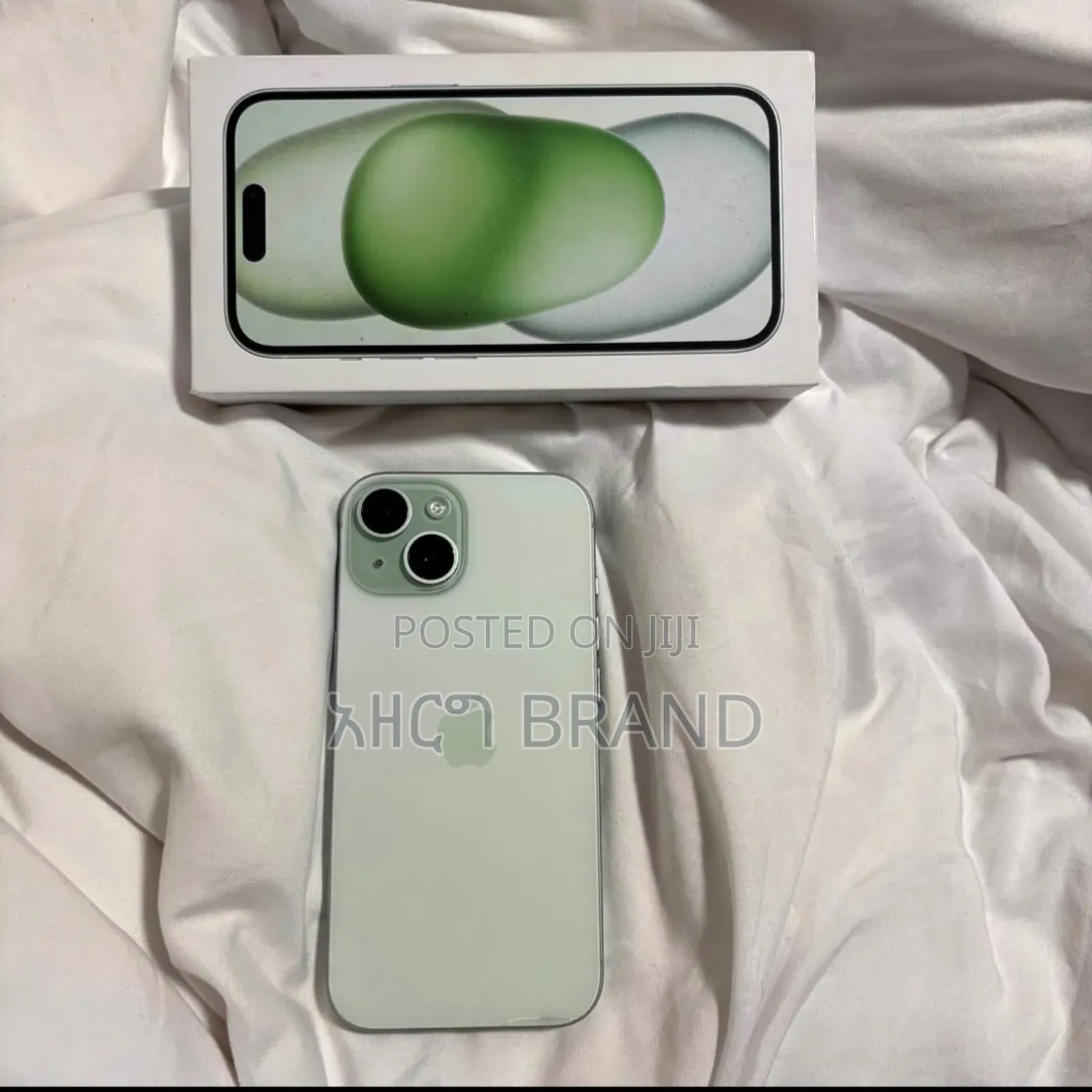 Apple iPhone 15 128 GB Green