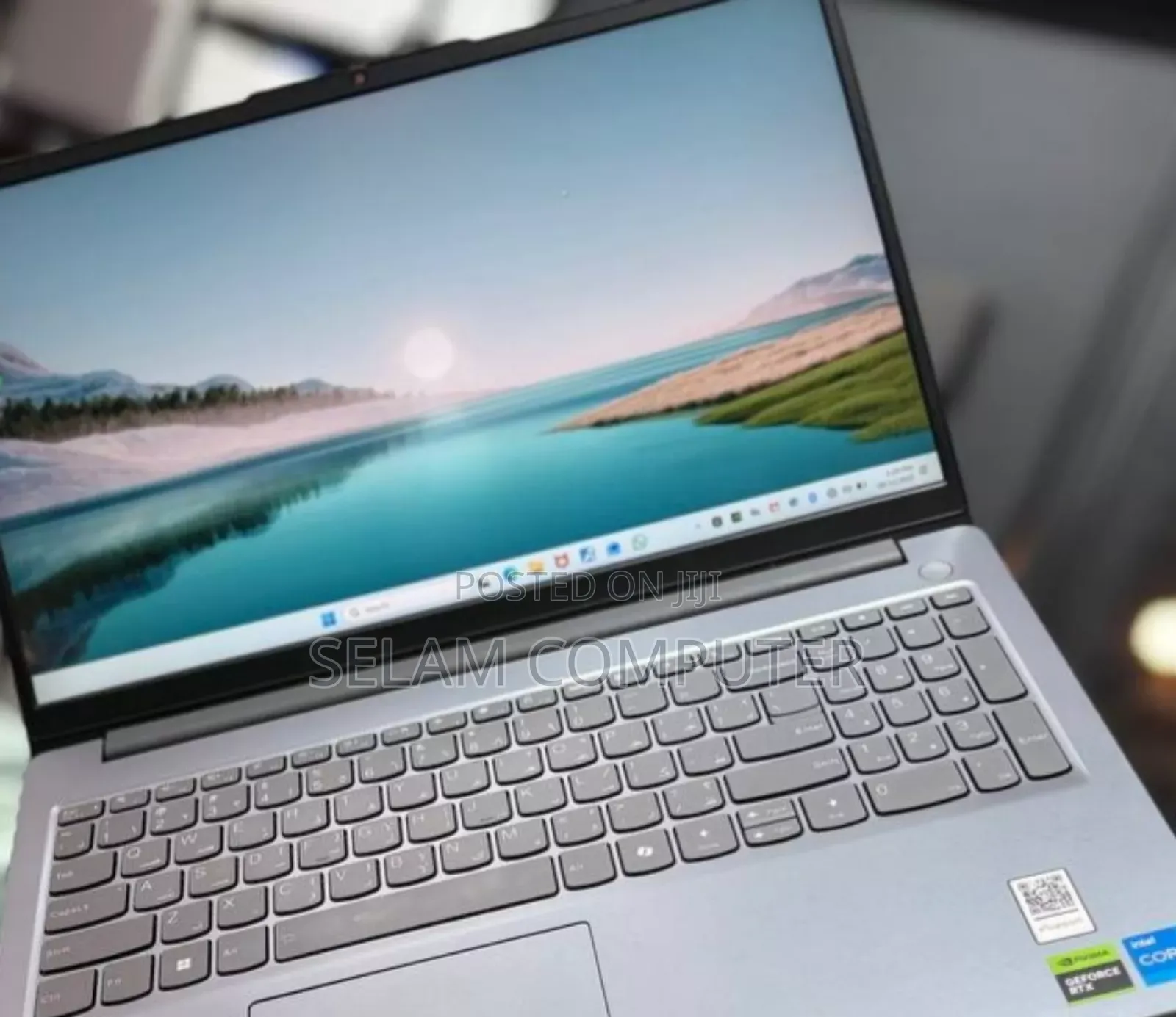 New Laptop Lenovo LOQ 15ARP9 16GB Intel Core I5 SSD 512GB