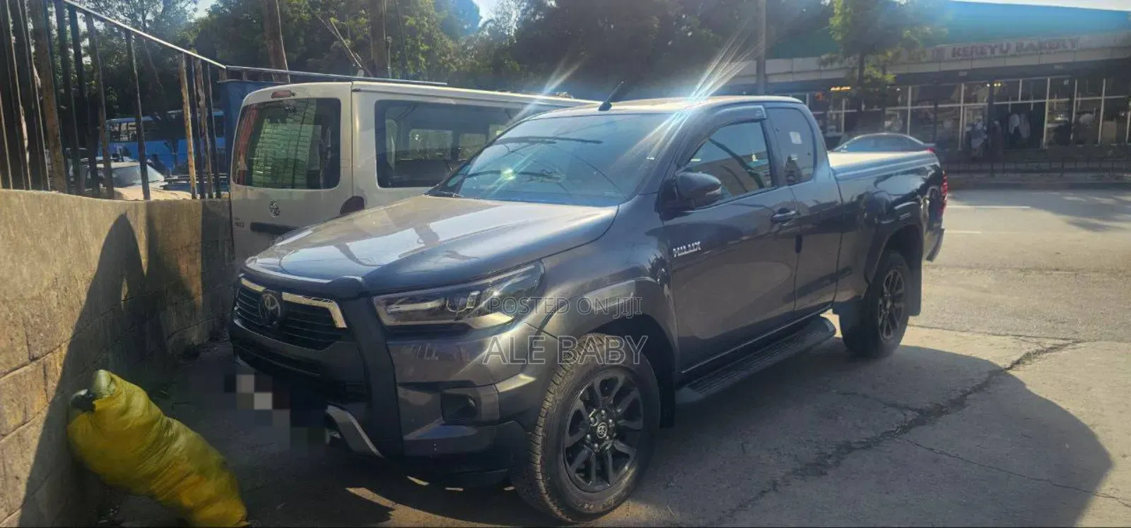 Toyota Hilux 2021 Gray