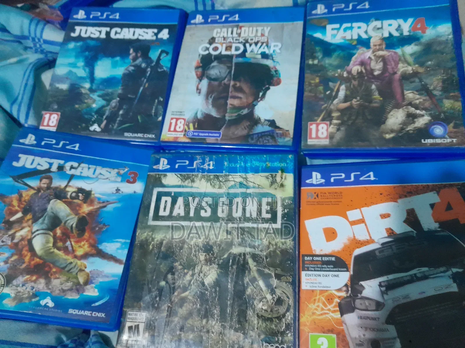 Play Station 4 Slim With 20 Games