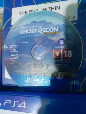 Play Station 4 Slim With 20 Games