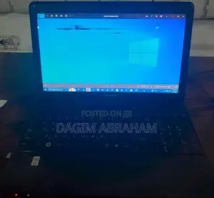 Laptop Toshiba Satellite C665 8GB Intel Core i3 HDD 500GB