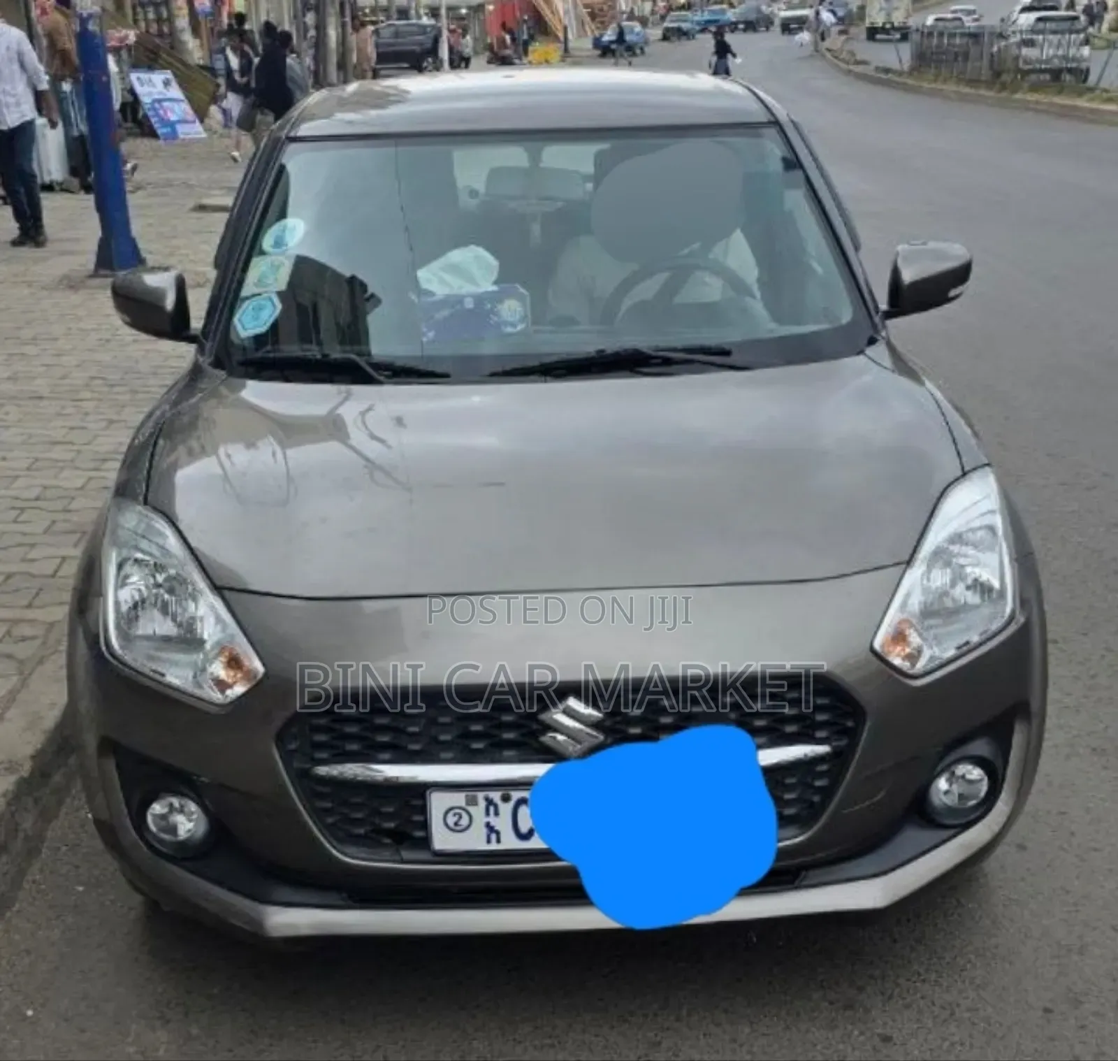 Suzuki Swift 2022 Brown