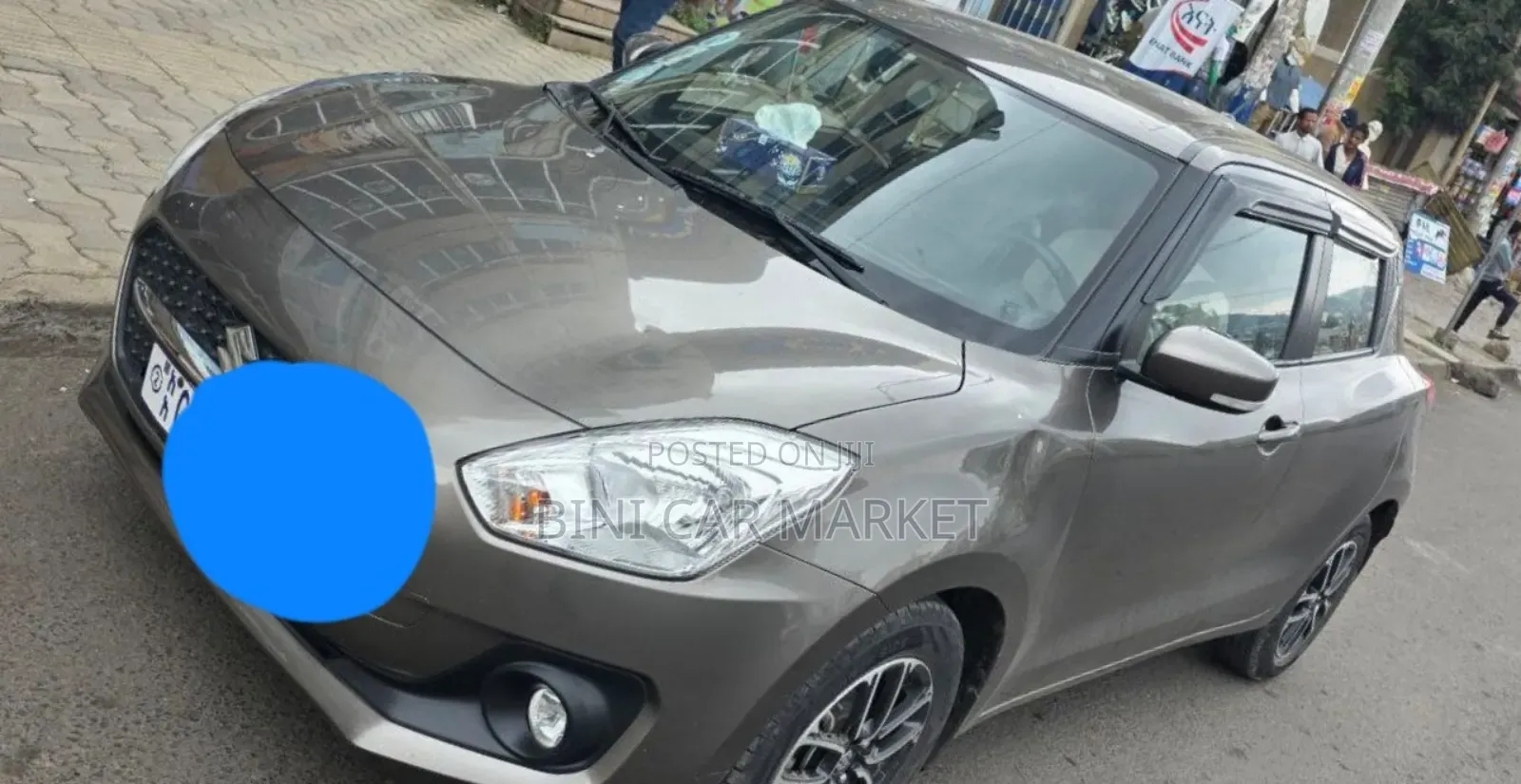 Suzuki Swift 2022 Brown
