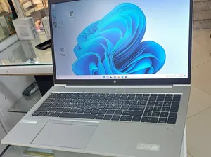 New Laptop HP EliteBook 850 G8 16GB Intel Core I7 SSD 512GB