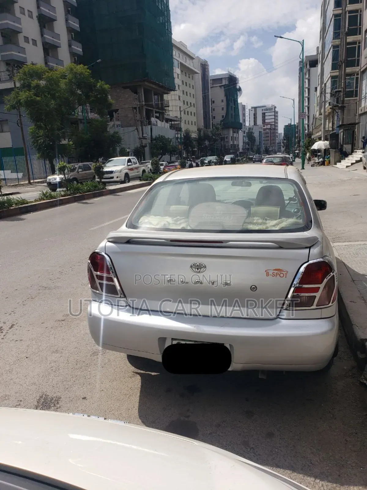 Toyota Platz 2001 Silver