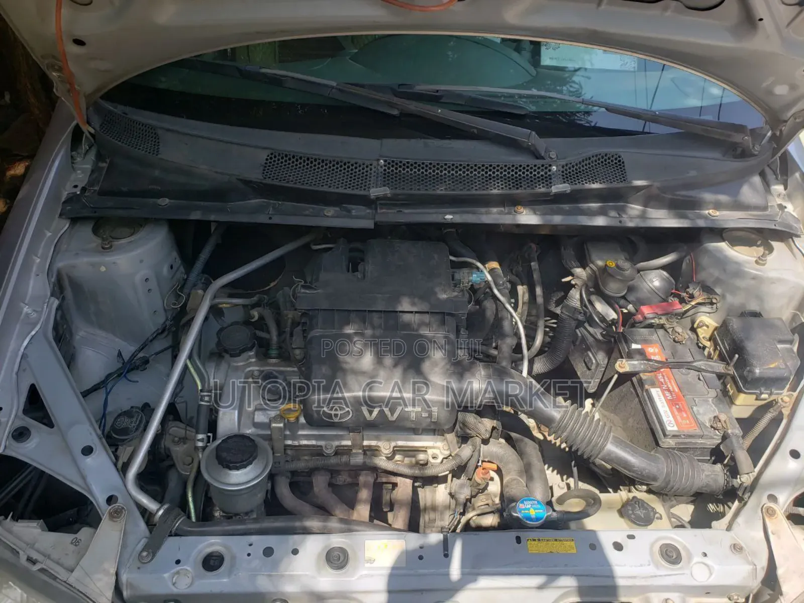 Toyota Platz 2001 Silver