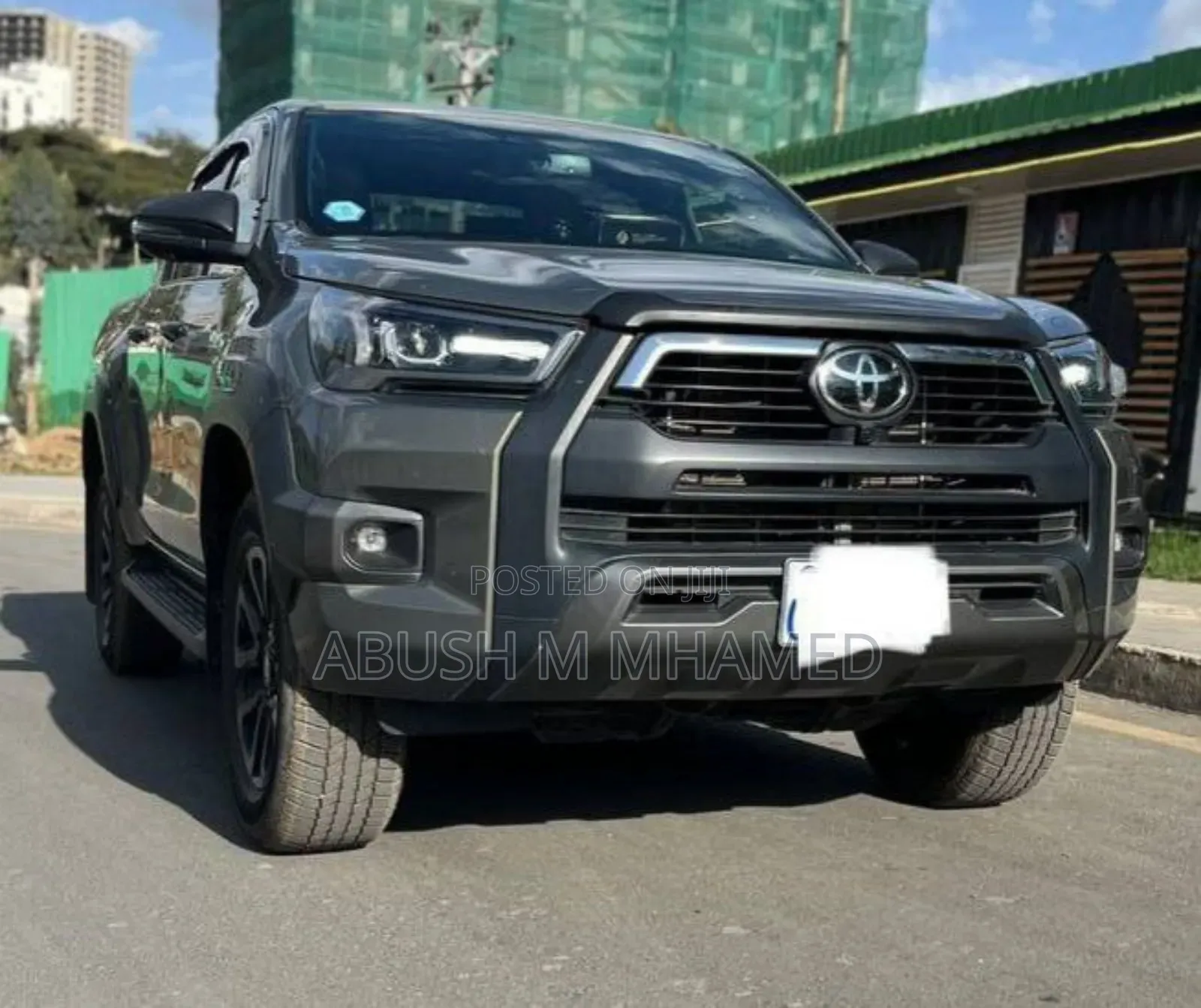 New Toyota Hilux 2024 Gray