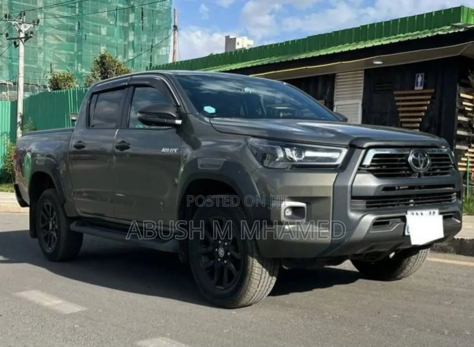 New Toyota Hilux 2024 Gray